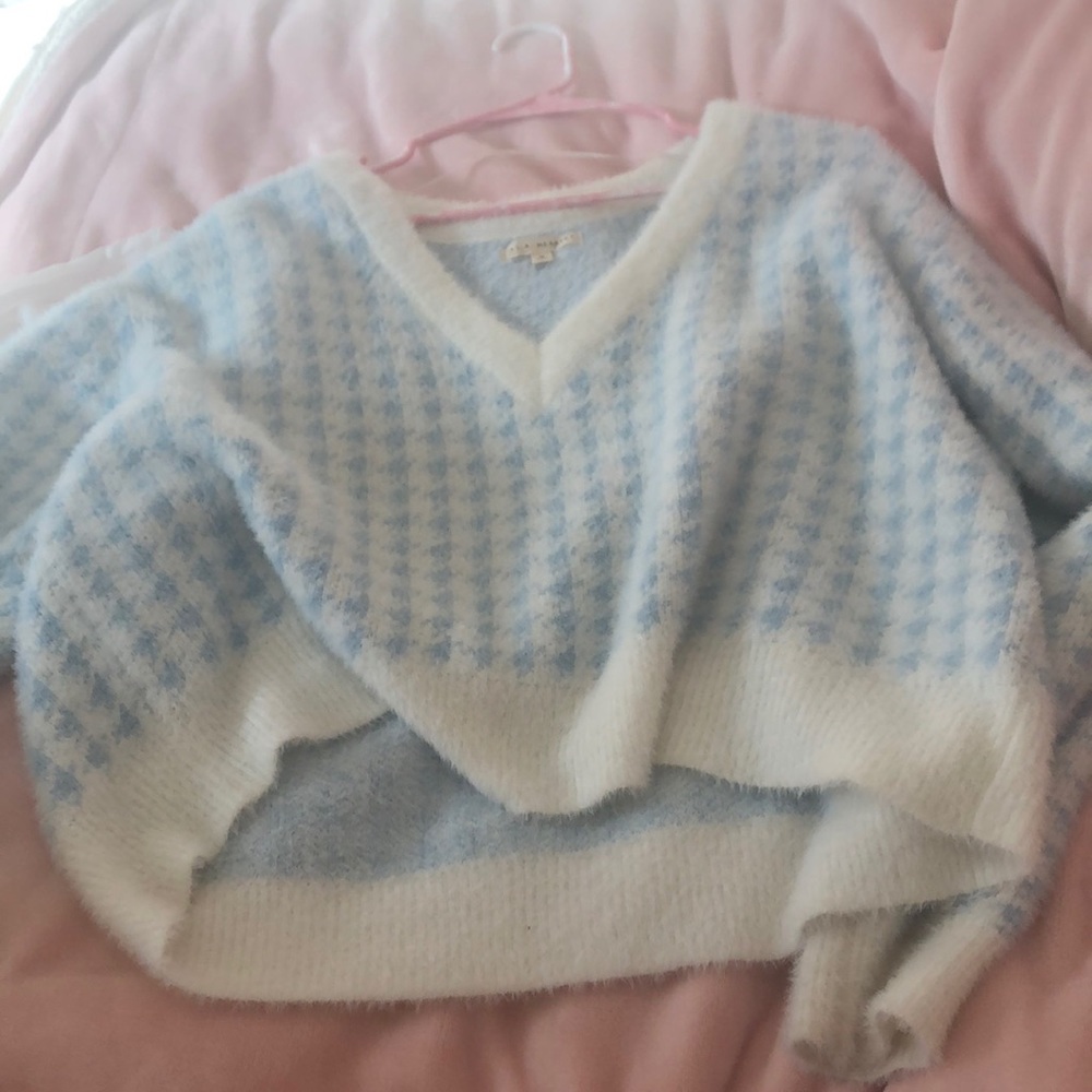 L.A Hearts Fuzzy Longsleeve sweater
